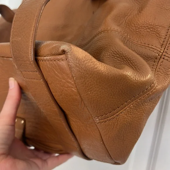 Michael Kors Large Pebbled Leather Carmel Camel Brown Shoulder Bag Hobo Satchel - Picture 4 of 15